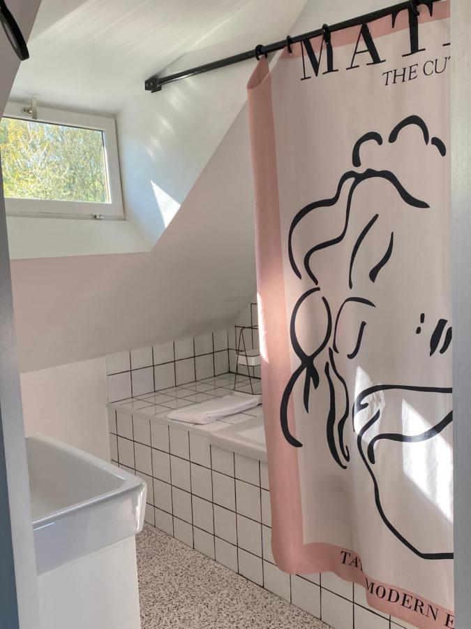 ランバル Artefact Bed & Breakfast エクステリア 写真